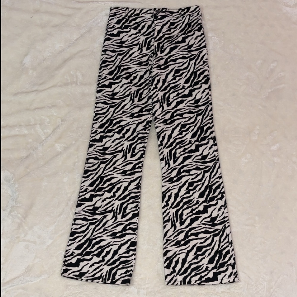 NWOT Motel Rocks Zoven Zebra Print Pants - Picture 3 of 10